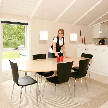 Four-Bedroom Holiday Home In Hadsund 10 Hadsund